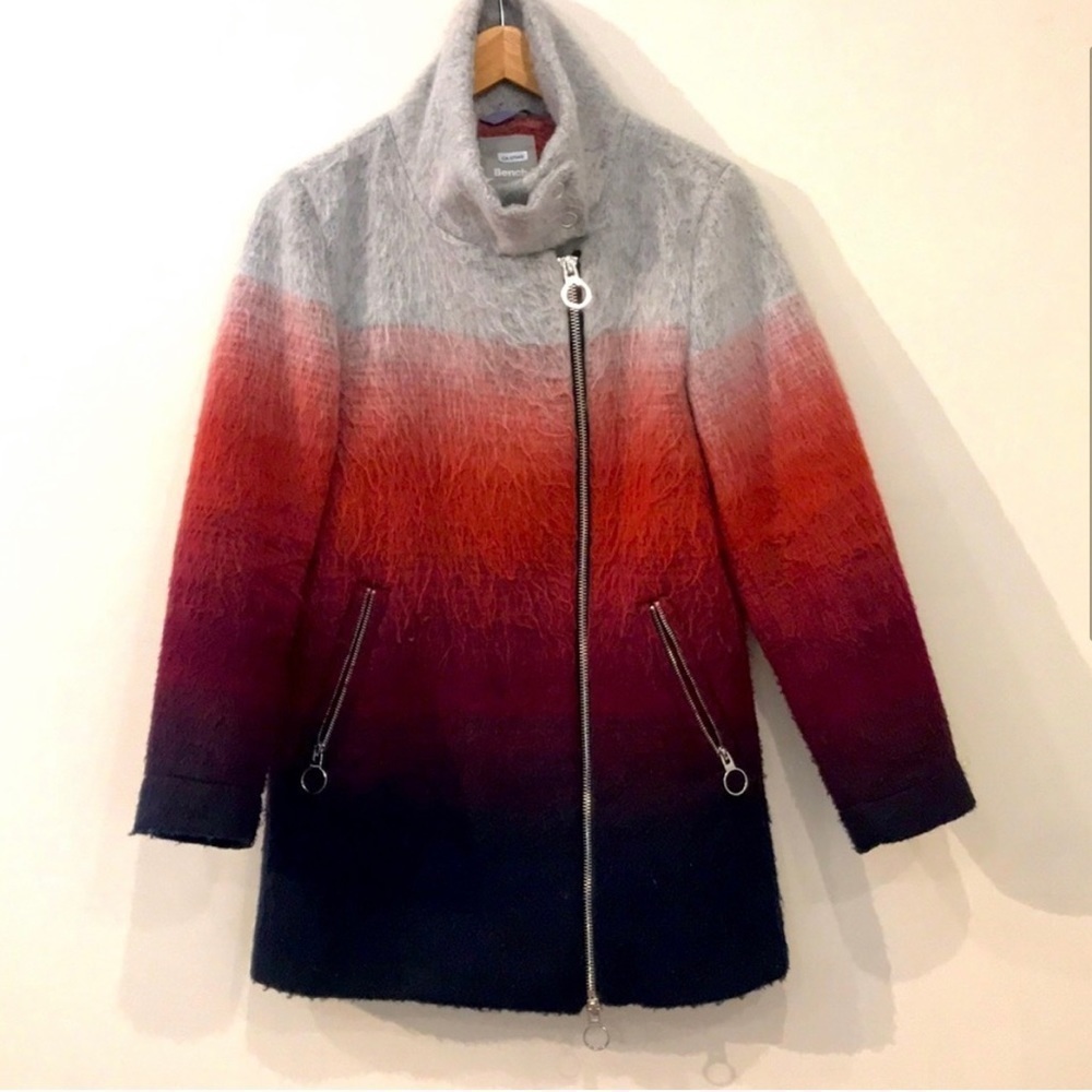 Bench Coat -textured-red,gray  ombré -Gently Used Sz Small​​​​​​ - Picture 8 of 15
